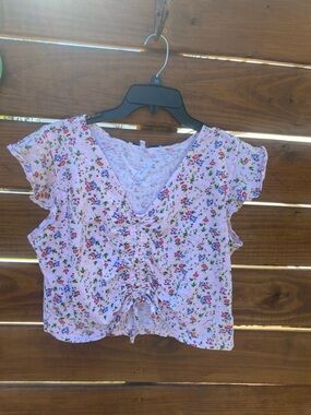 Celebrity Pink Pink Floral Ruched V-Neck Crop Top